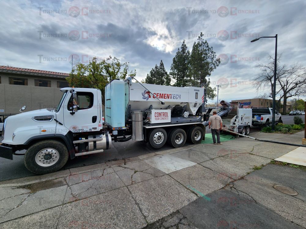 Townsend Concrete Ready Mix Truck in Fairfield California