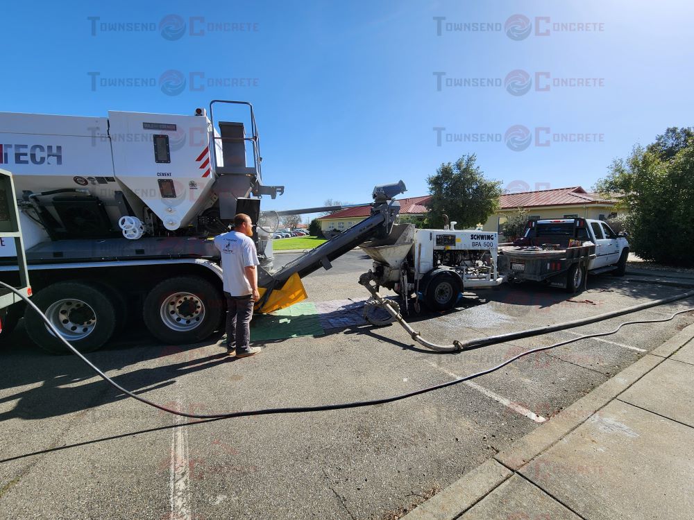 Townsend Concrete Ready Mix Truck in Davis California